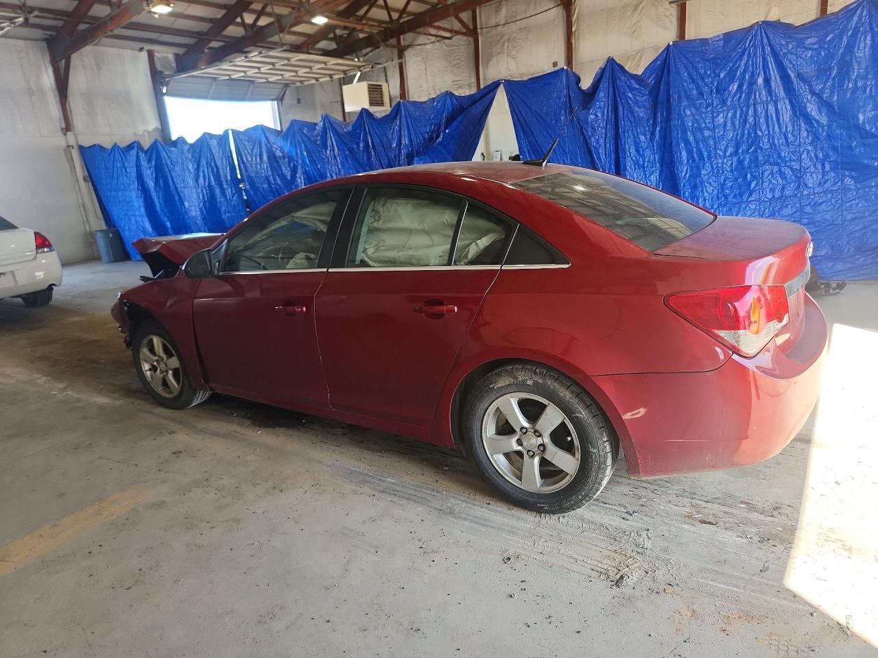 2014 Chevrolet Cruze Lt - Image 2