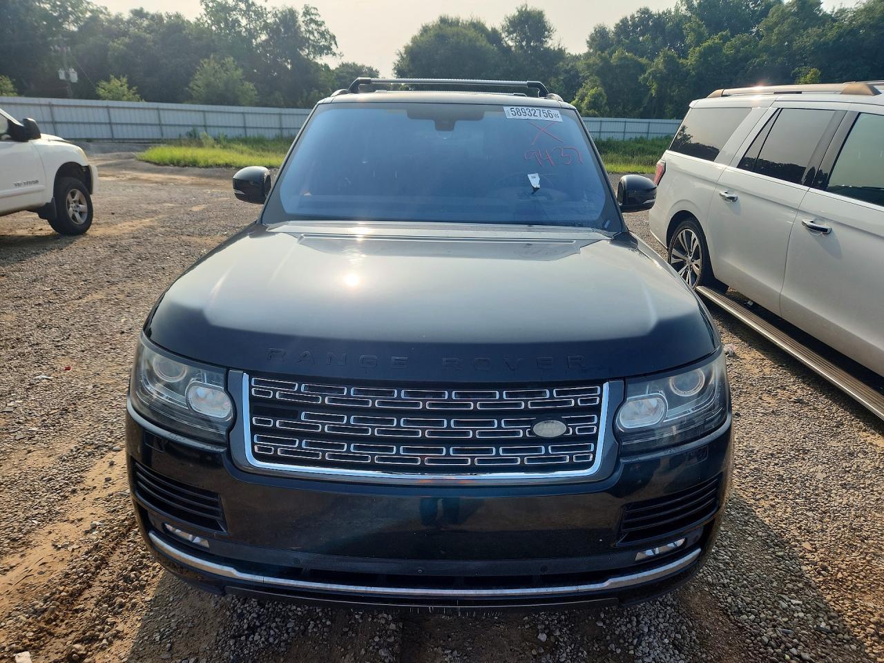 2016 Land Rover Range Rover Supercharged - Image 5