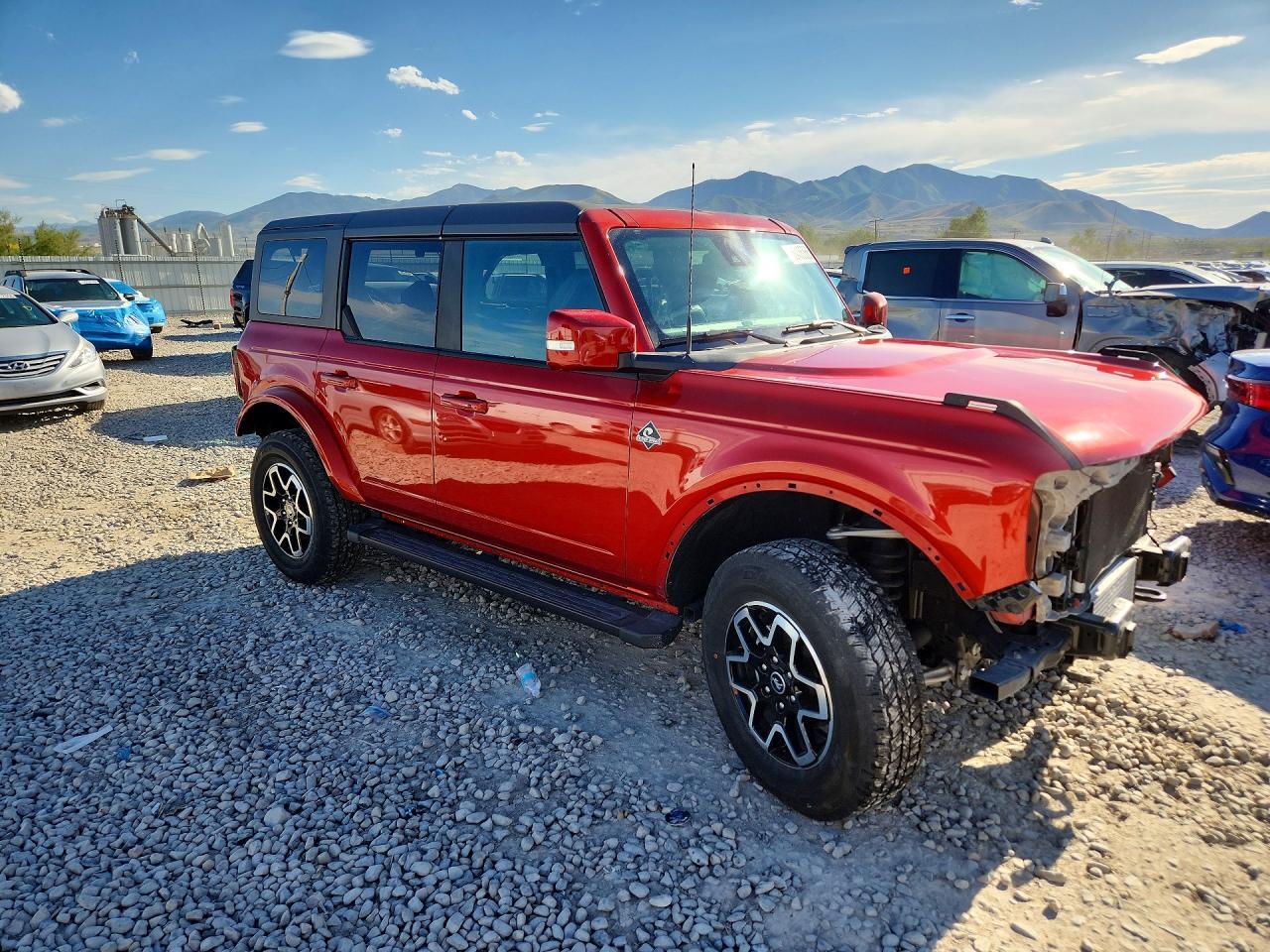 2024 Ford Bronco Outer Banks - Фото 4