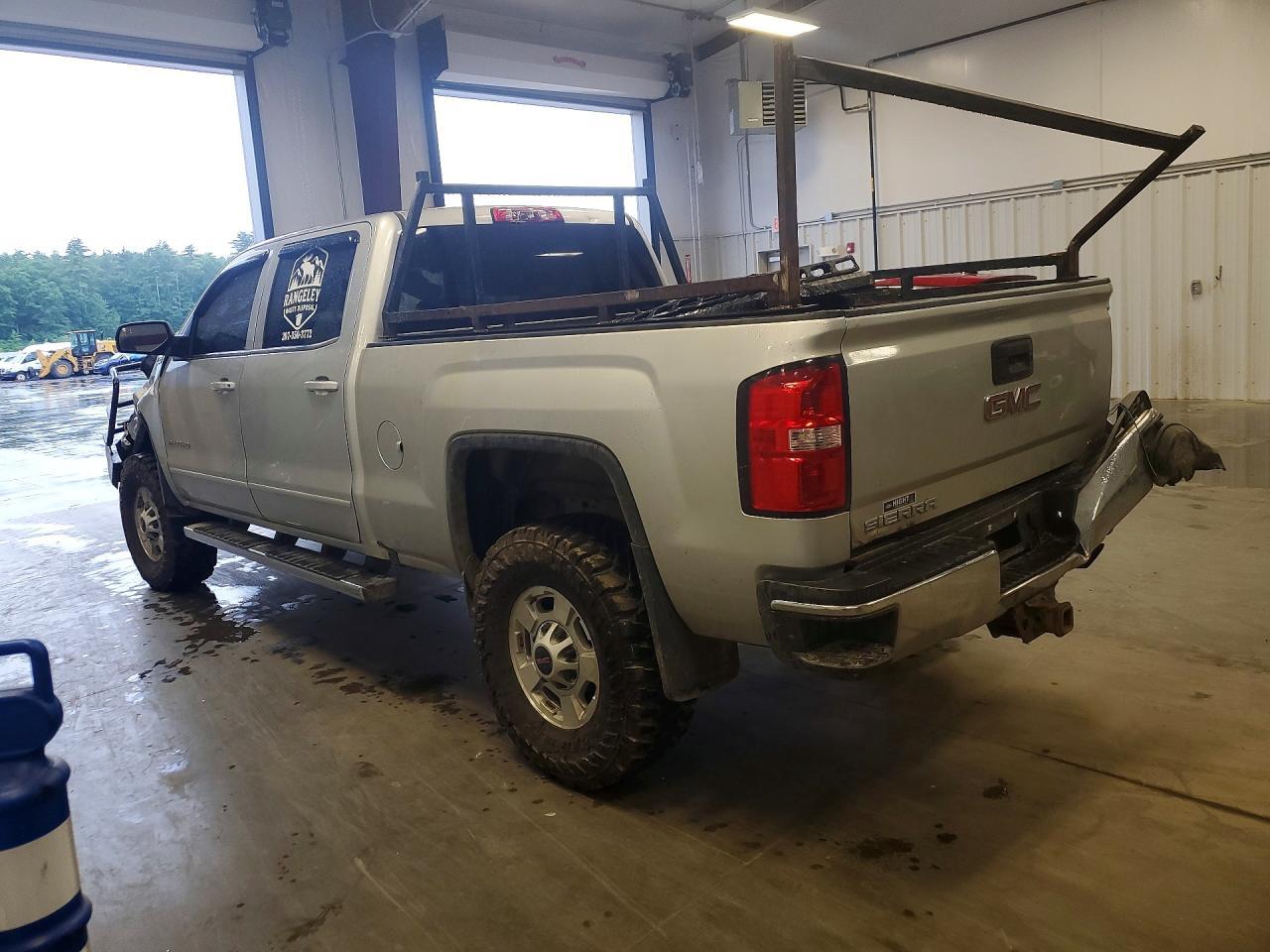 2017 GMC Sierra K2500 Sle - Image 2