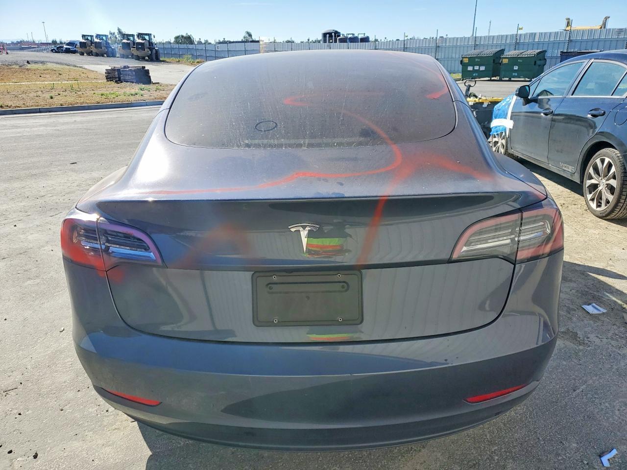 2023 Tesla Model 3 - Фото 6