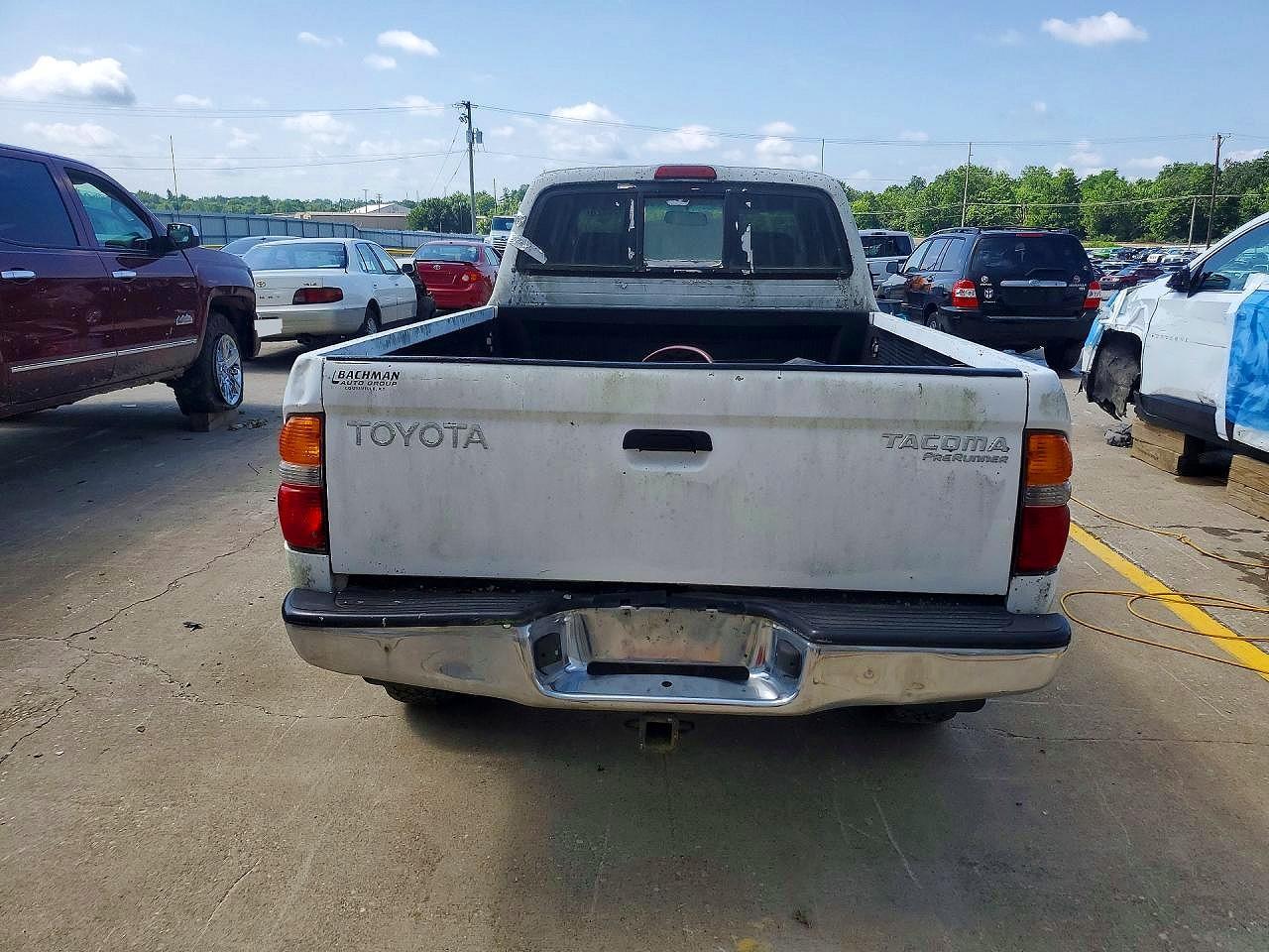 2002 Toyota Tacoma Xtracab Prerunner - Image 6