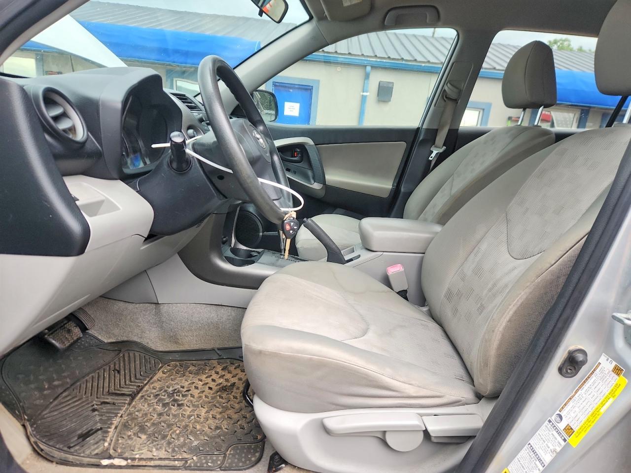 2009 Toyota Rav4 Base - Image 7