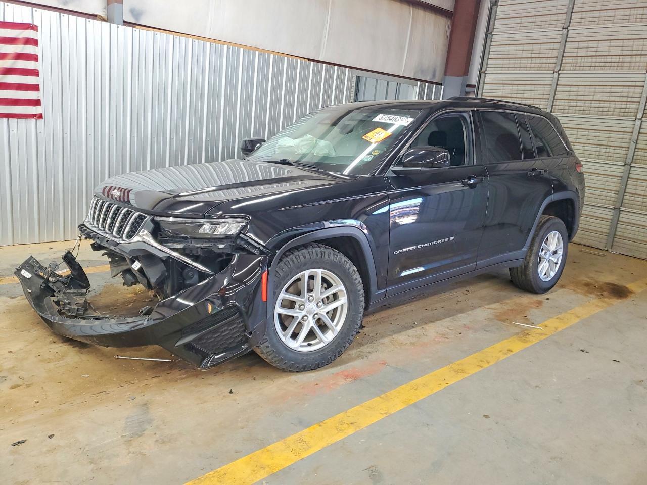 2023 Jeep Grand Cherokee Laredo