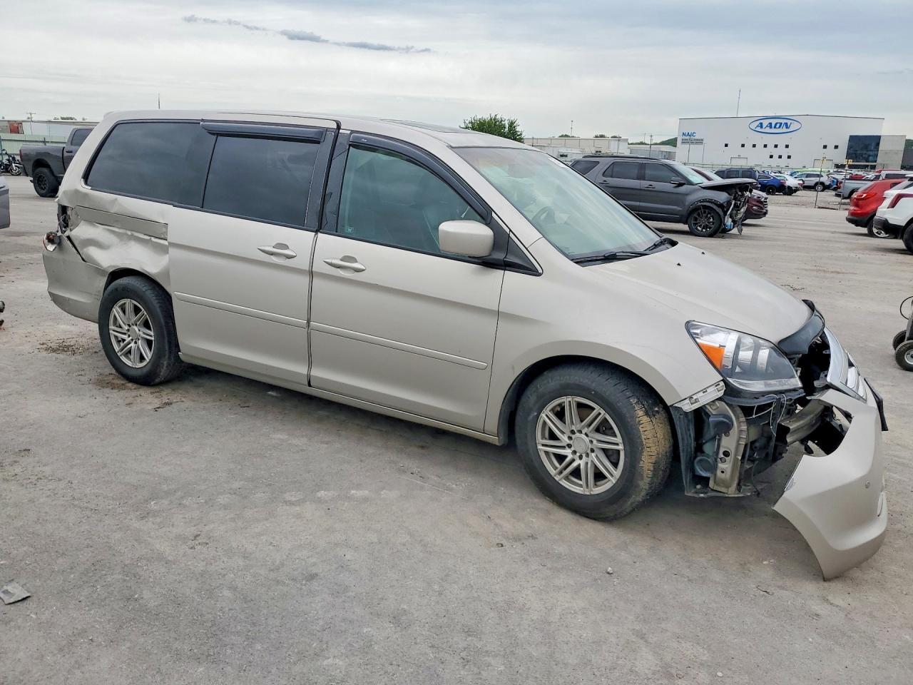 2007 Honda Odyssey Touring - Image 4