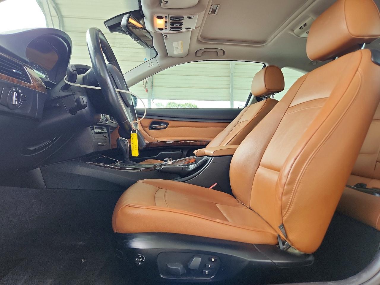 2012 BMW 335 Xi - Фото 7