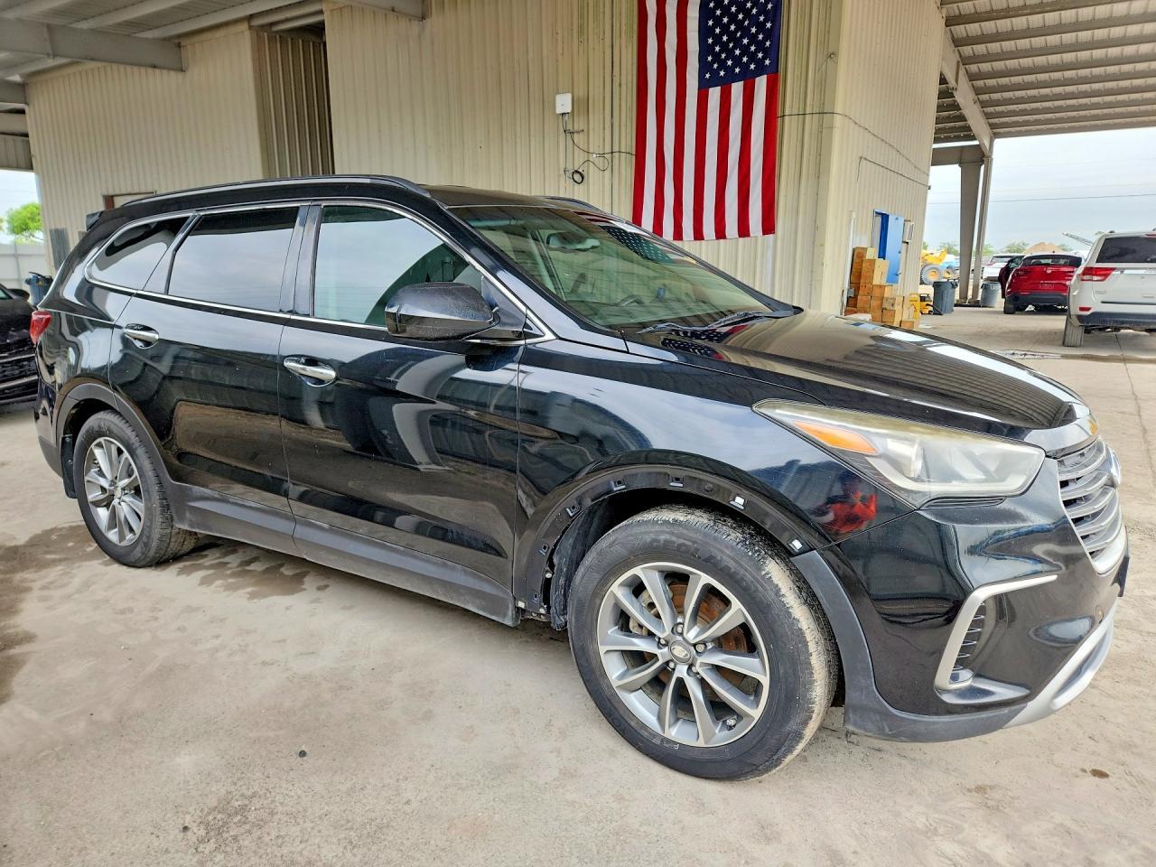 2018 Hyundai Santa Fe Se - Image 4