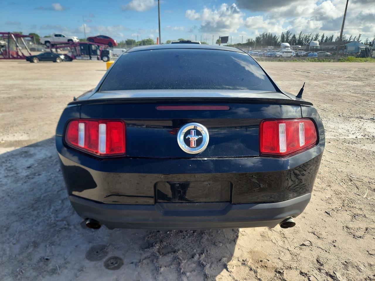 2012 Ford Mustang - Фото 6