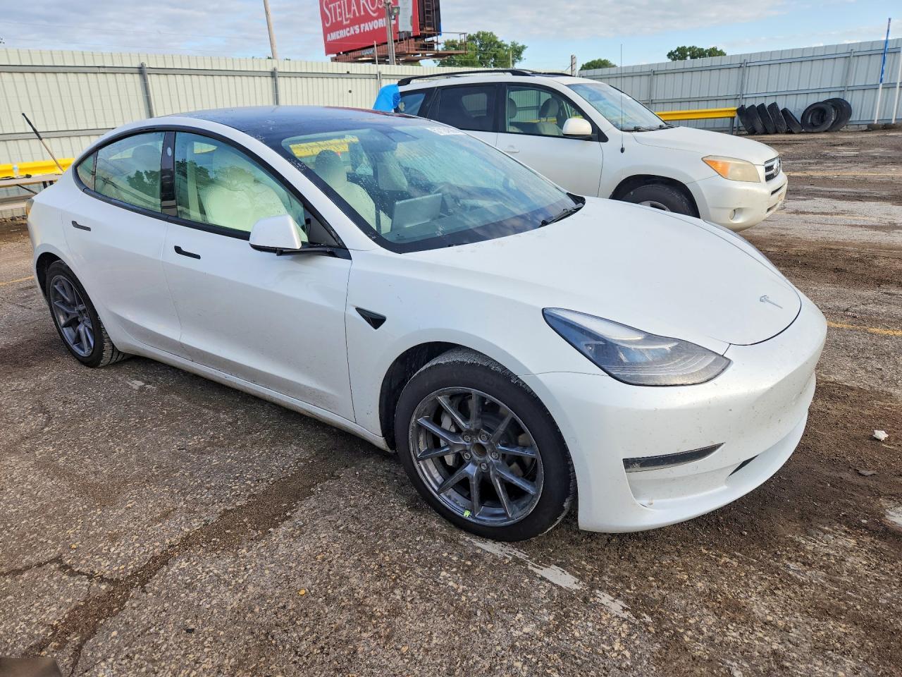 2021 Tesla Model 3 - Фото 4