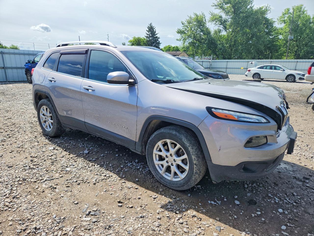2018 Jeep Cherokee Latitude Plus - Фото 4