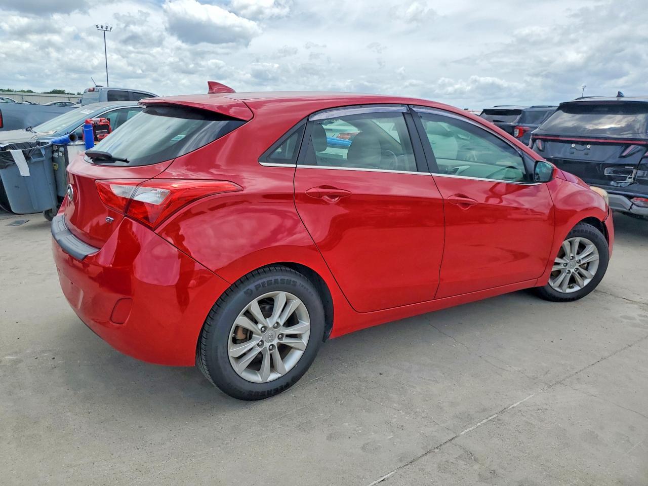 2013 Hyundai Elantra Gt Base - Фото 3