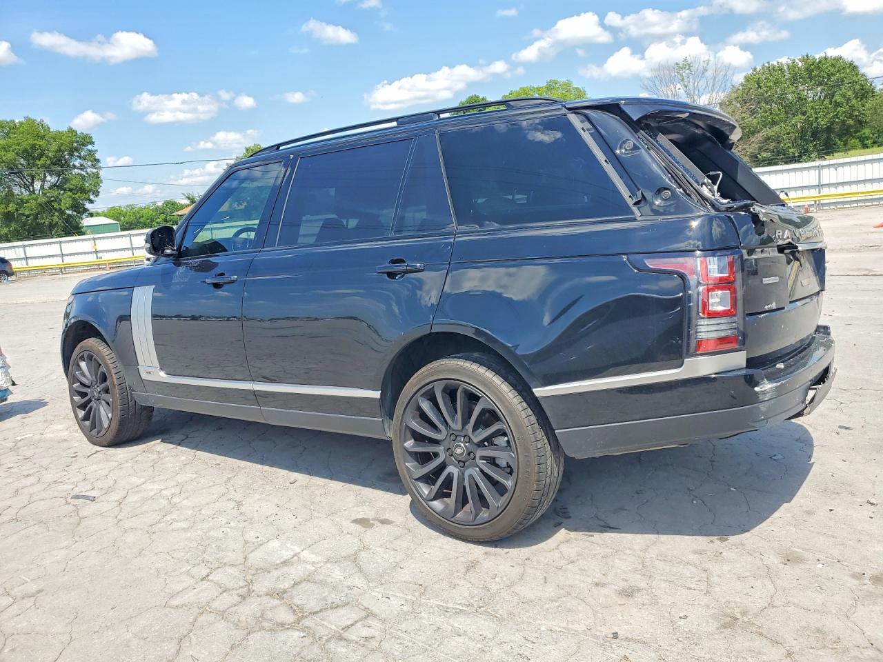 2017 Land Rover Range Rover Supercharged - Image 2