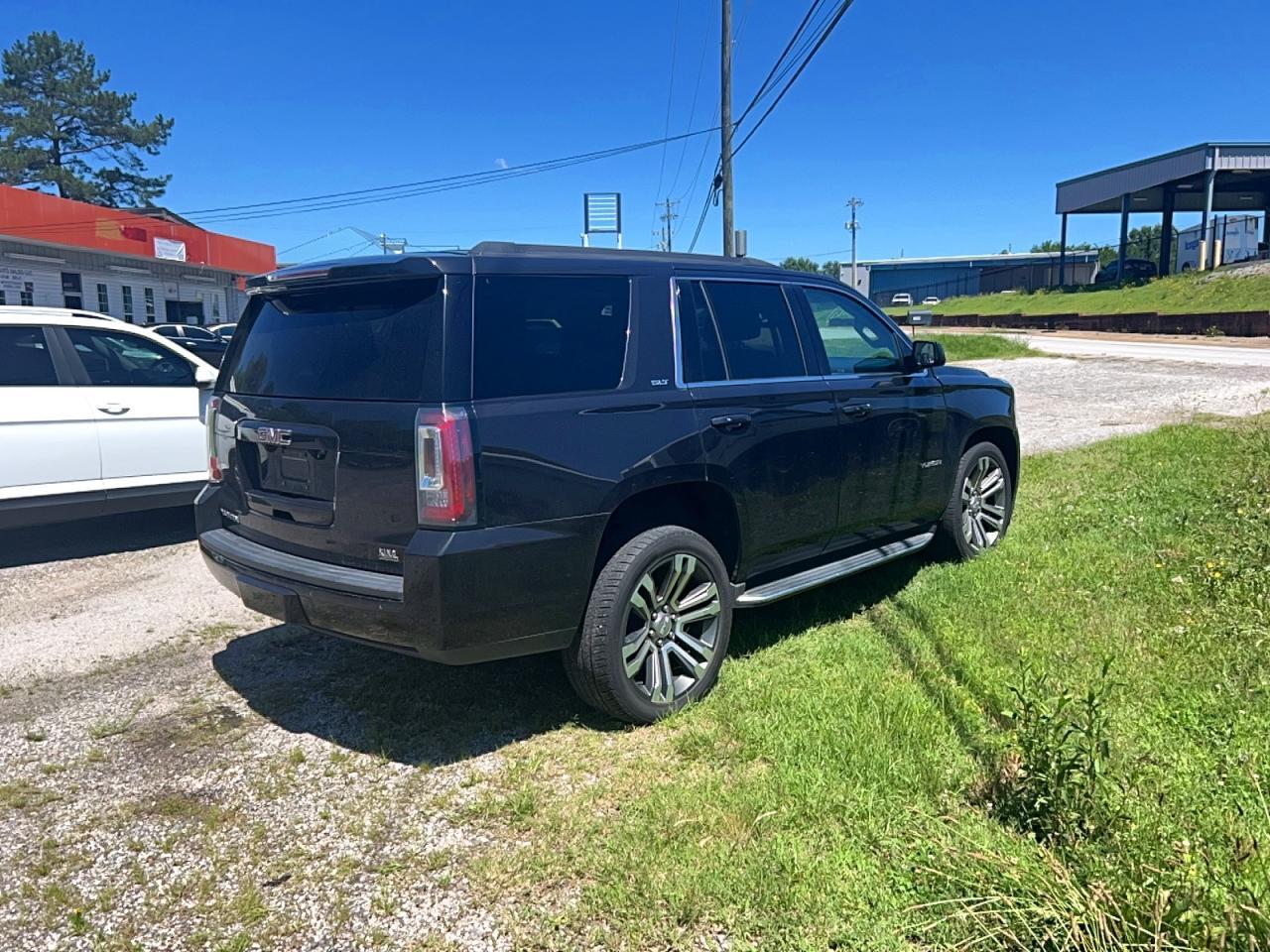 2020 GMC Yukon Slt - Фото 4