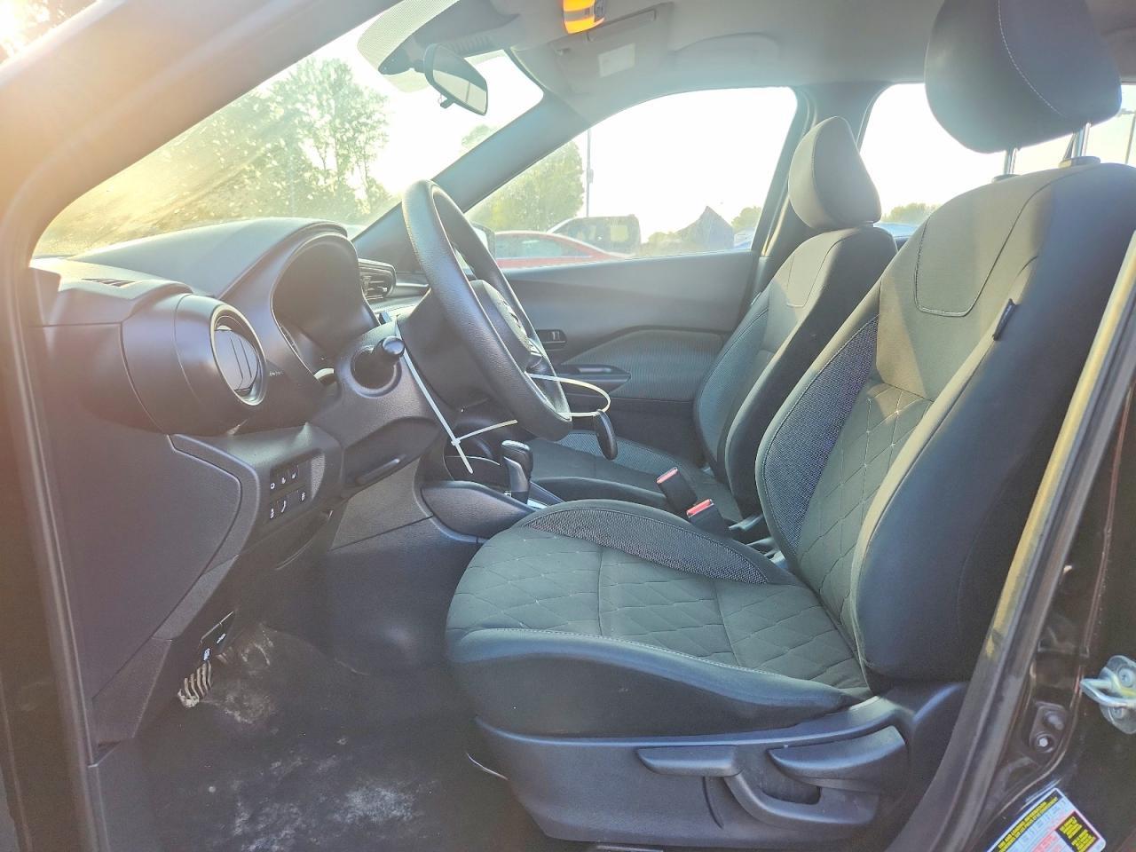 2020 Nissan Kicks S - Фото 7