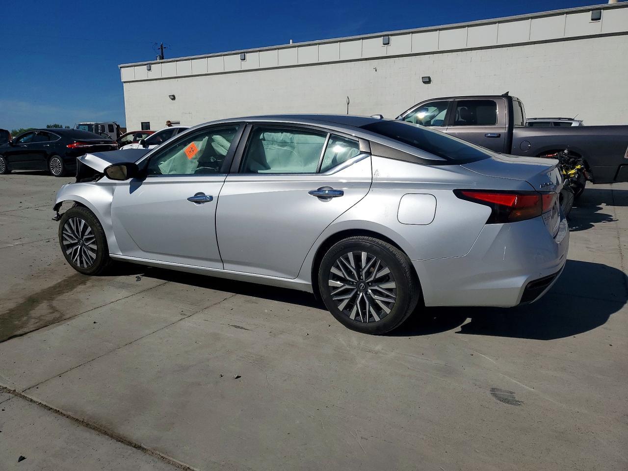 2024 Nissan Altima Sv - Фото 2