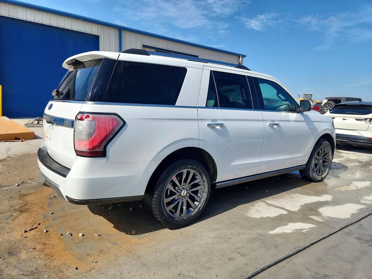 2021 Ford Expedition Limited - Image 3