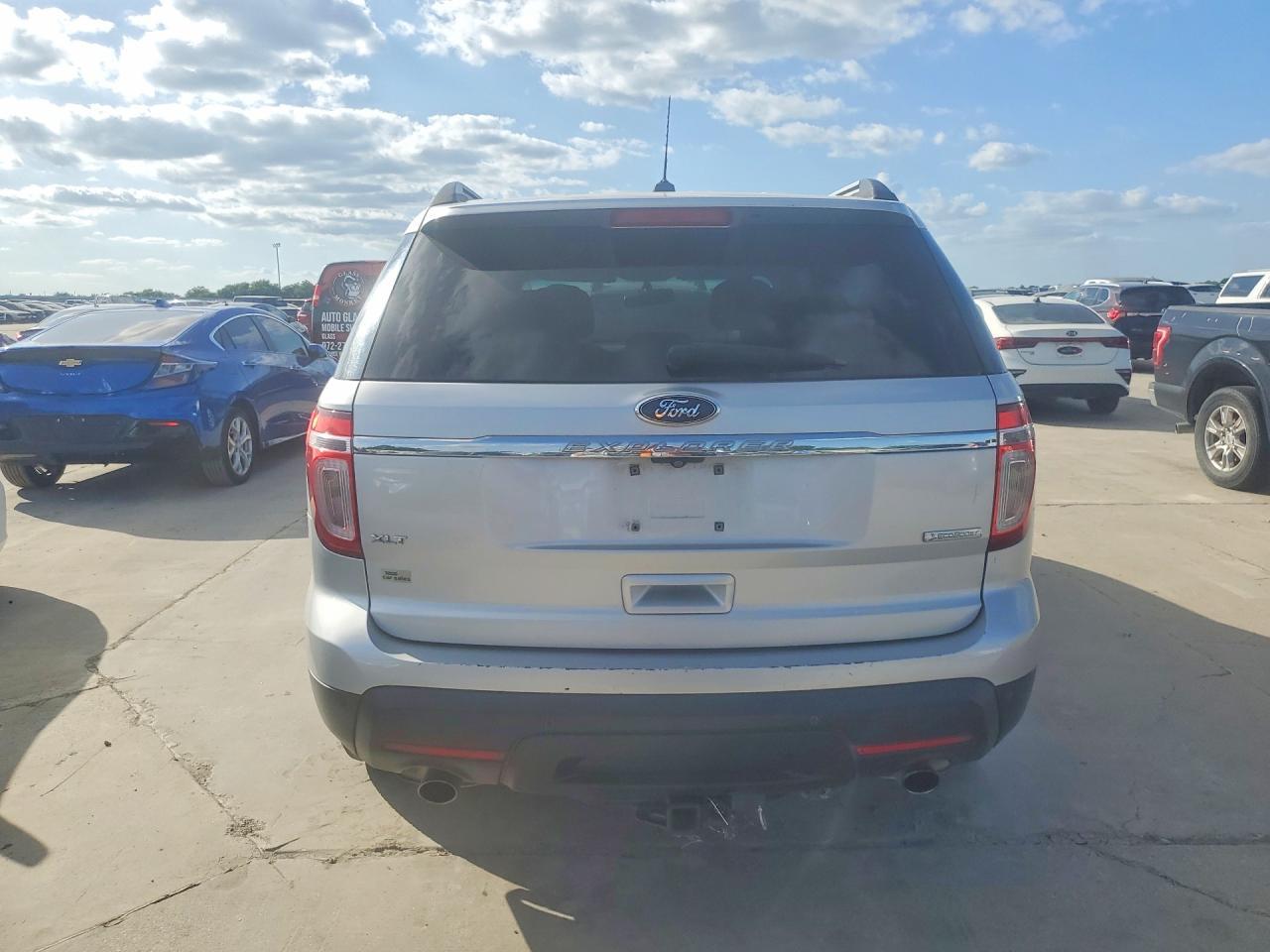 2013 Ford Explorer - Фото 6