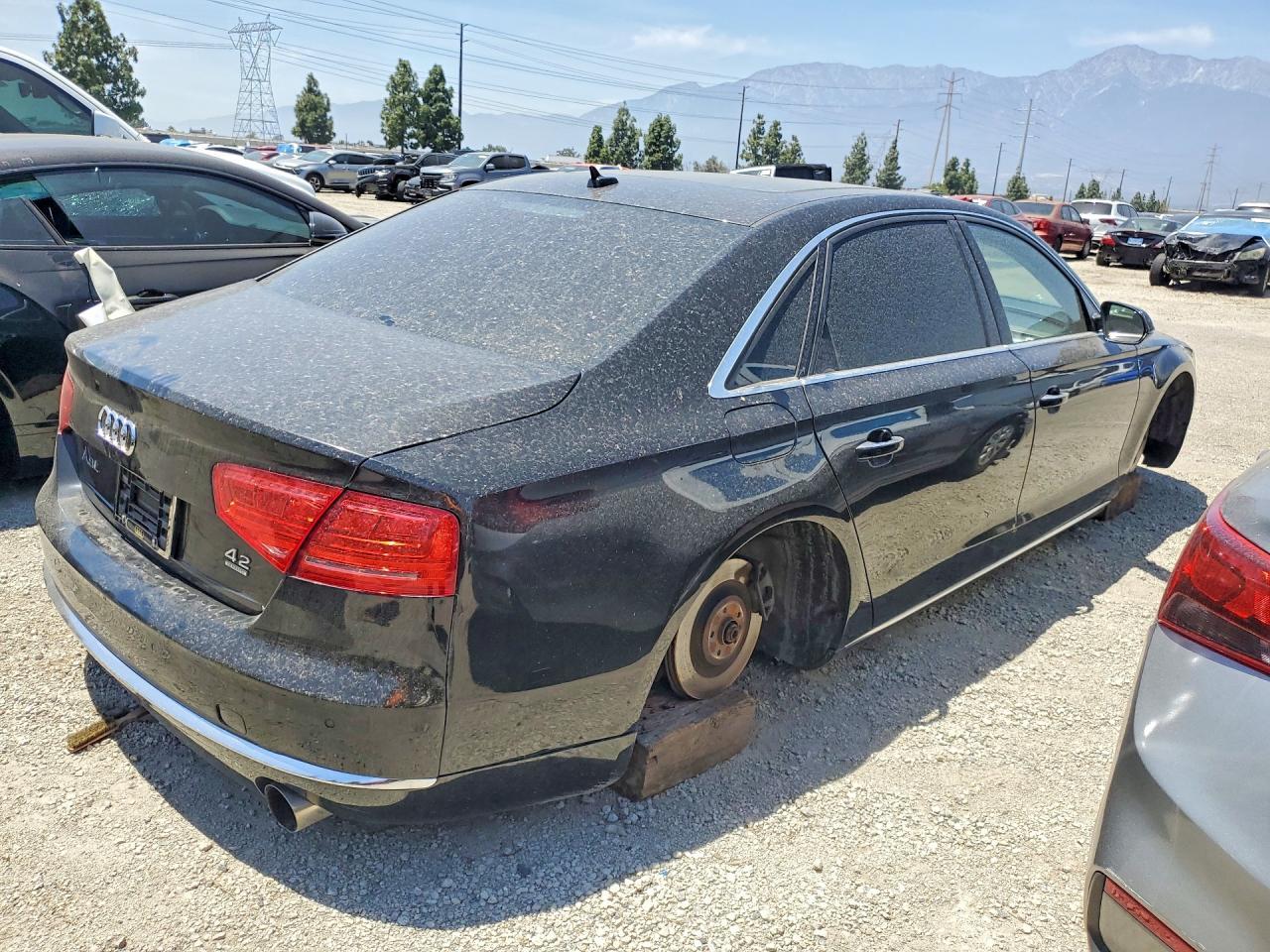 2011 Audi A8 L Quattro - Фото 3