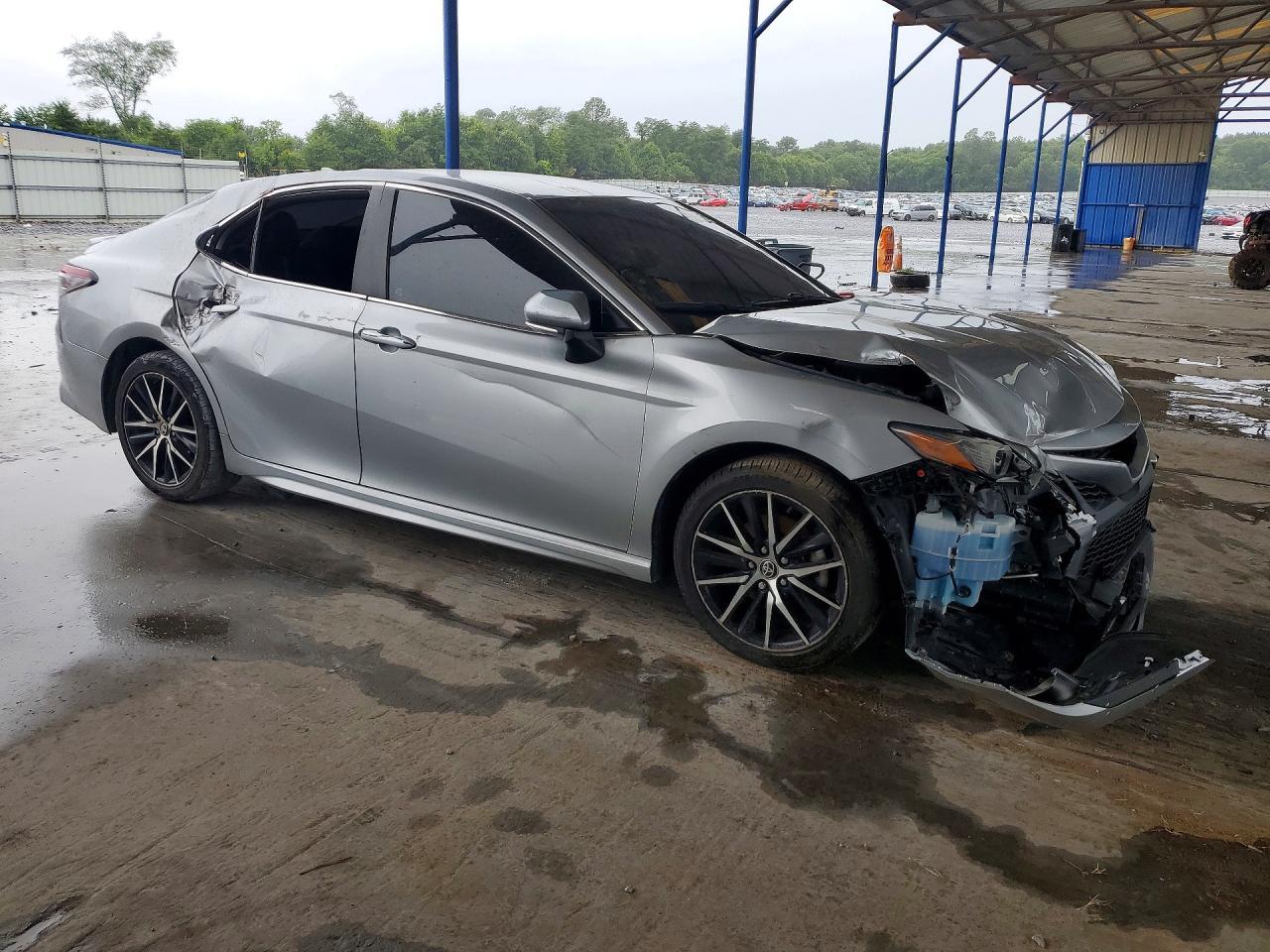 2023 Toyota Camry Se - Image 4