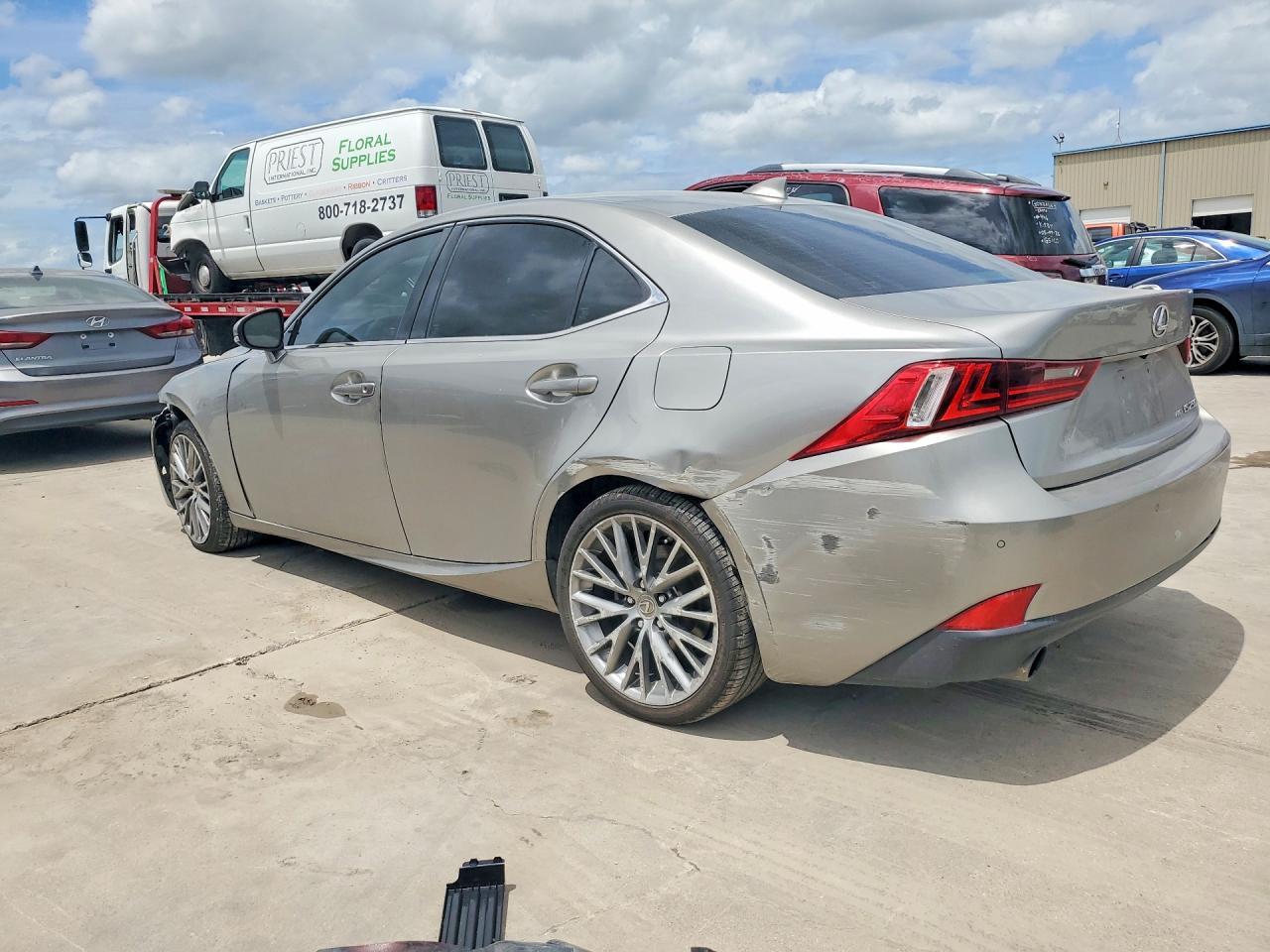 2014 Lexus Is 250 - Image 2