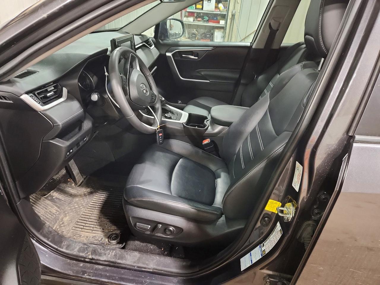 2022 Toyota Rav4 Xle Premium - Image 7