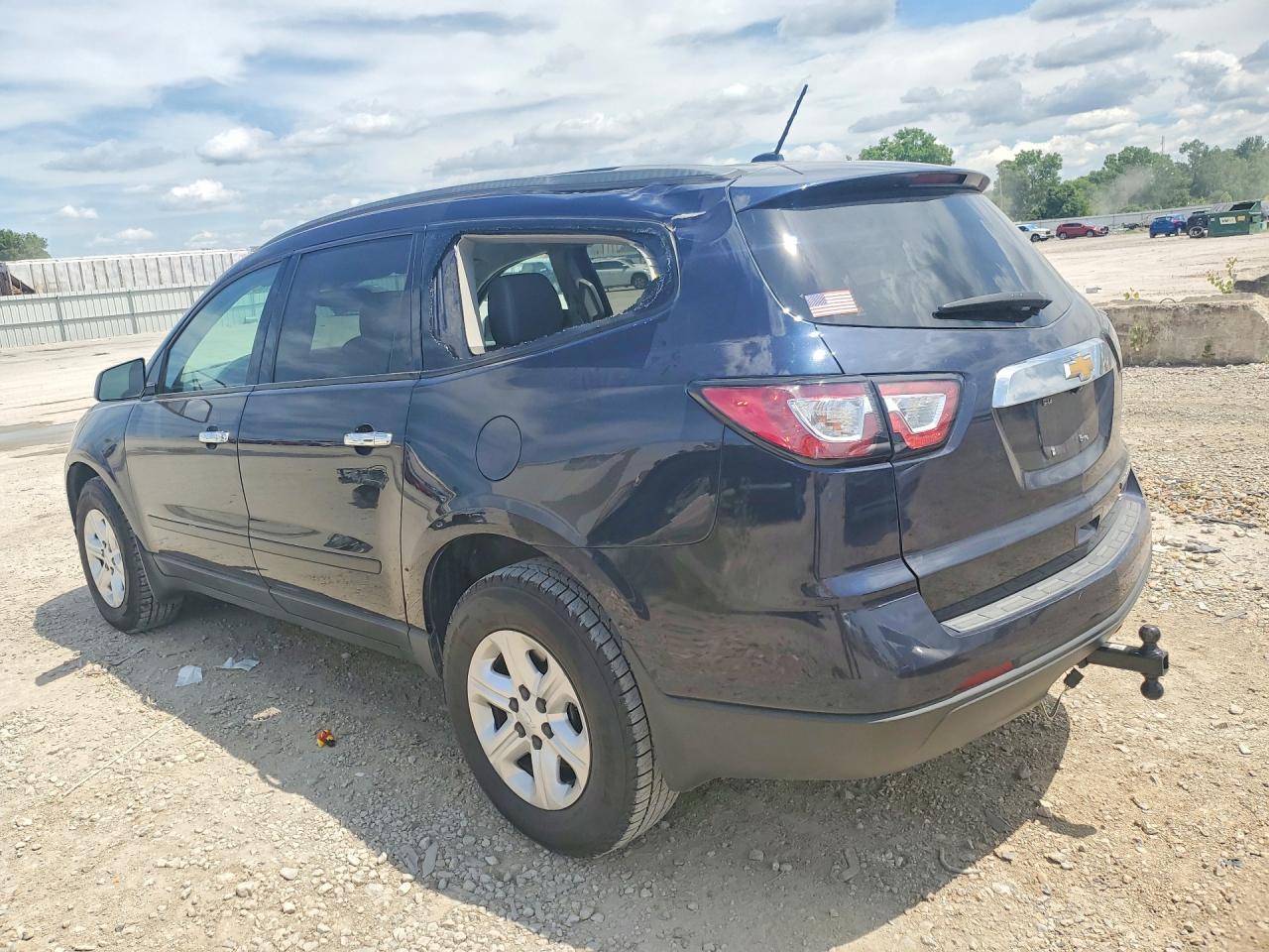 2015 Chevrolet Traverse Ls - Image 2