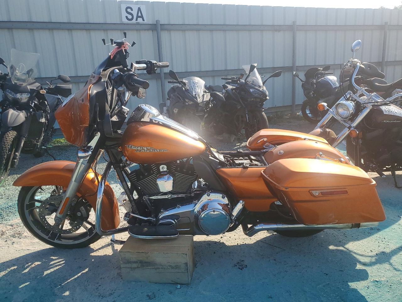 2014 Harley-Davidson Flhx Street Glide - Фото 3