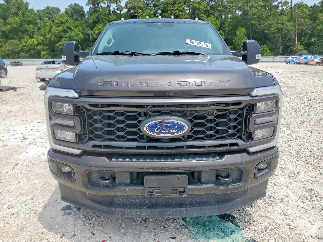 2024 Ford F250 Super Duty - Image 5