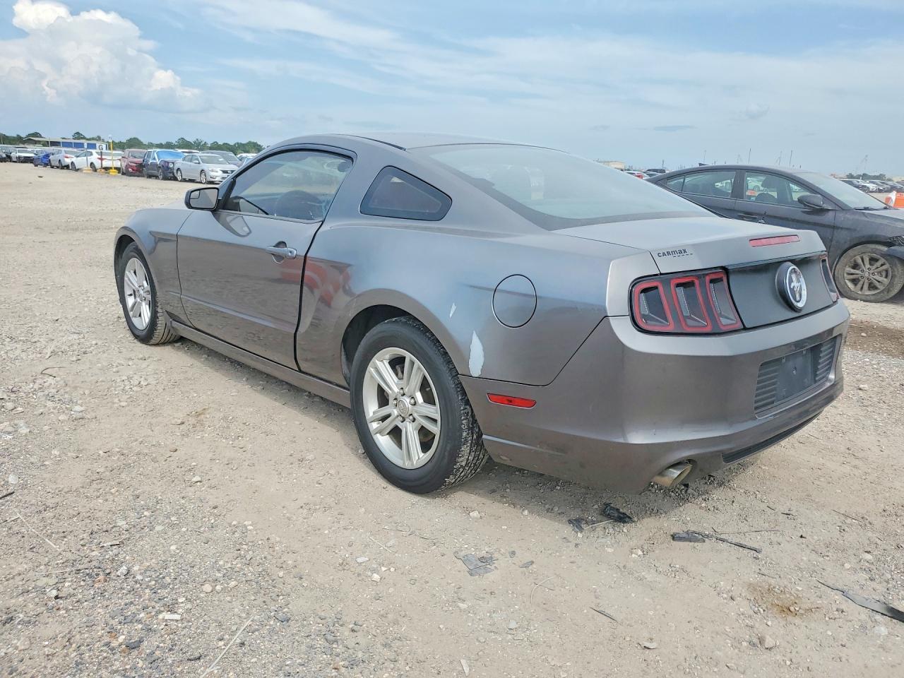 2014 Ford Mustang - Image 2