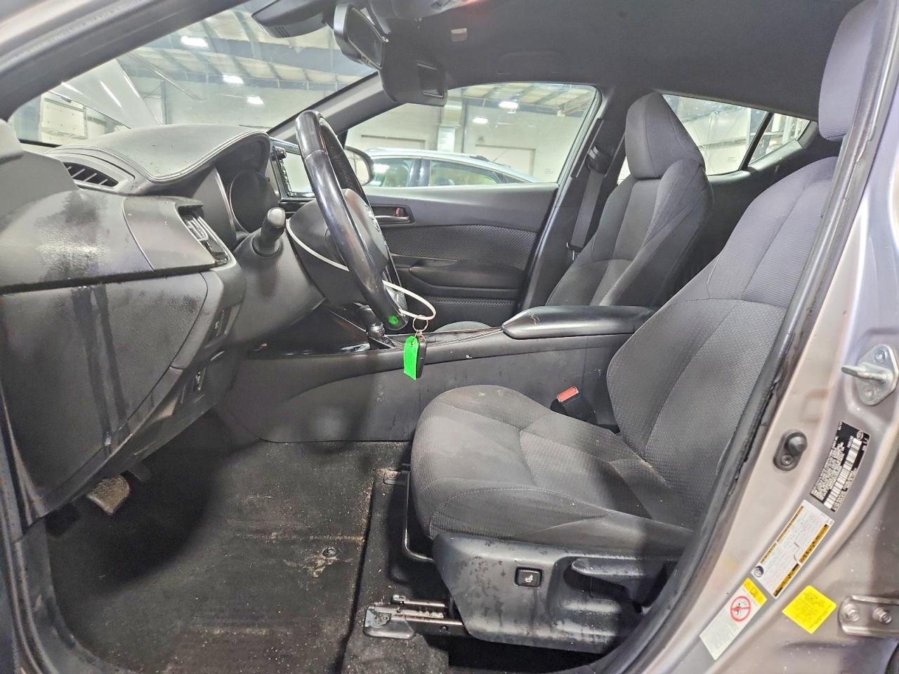 2018 Toyota C-Hr Xle Premium - Фото 7