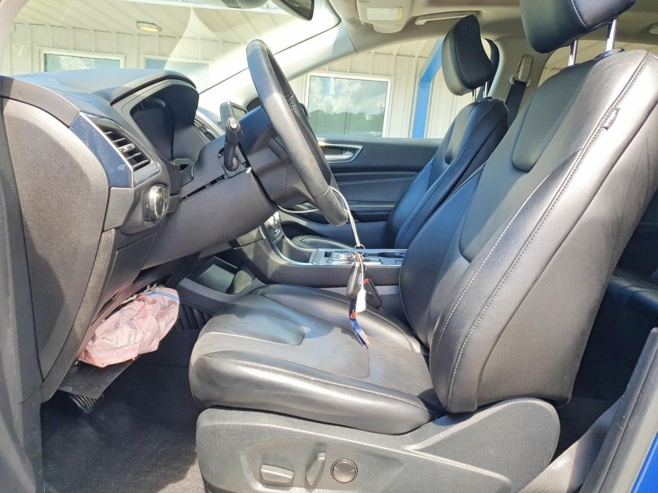 2022 Ford Edge Titanium - Фото 7