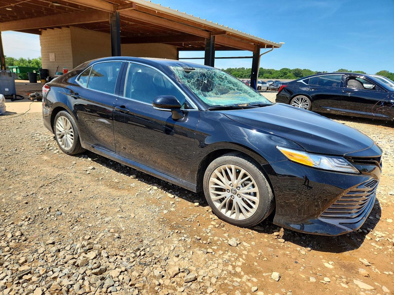 2020 Toyota Camry Xle - Фото 4