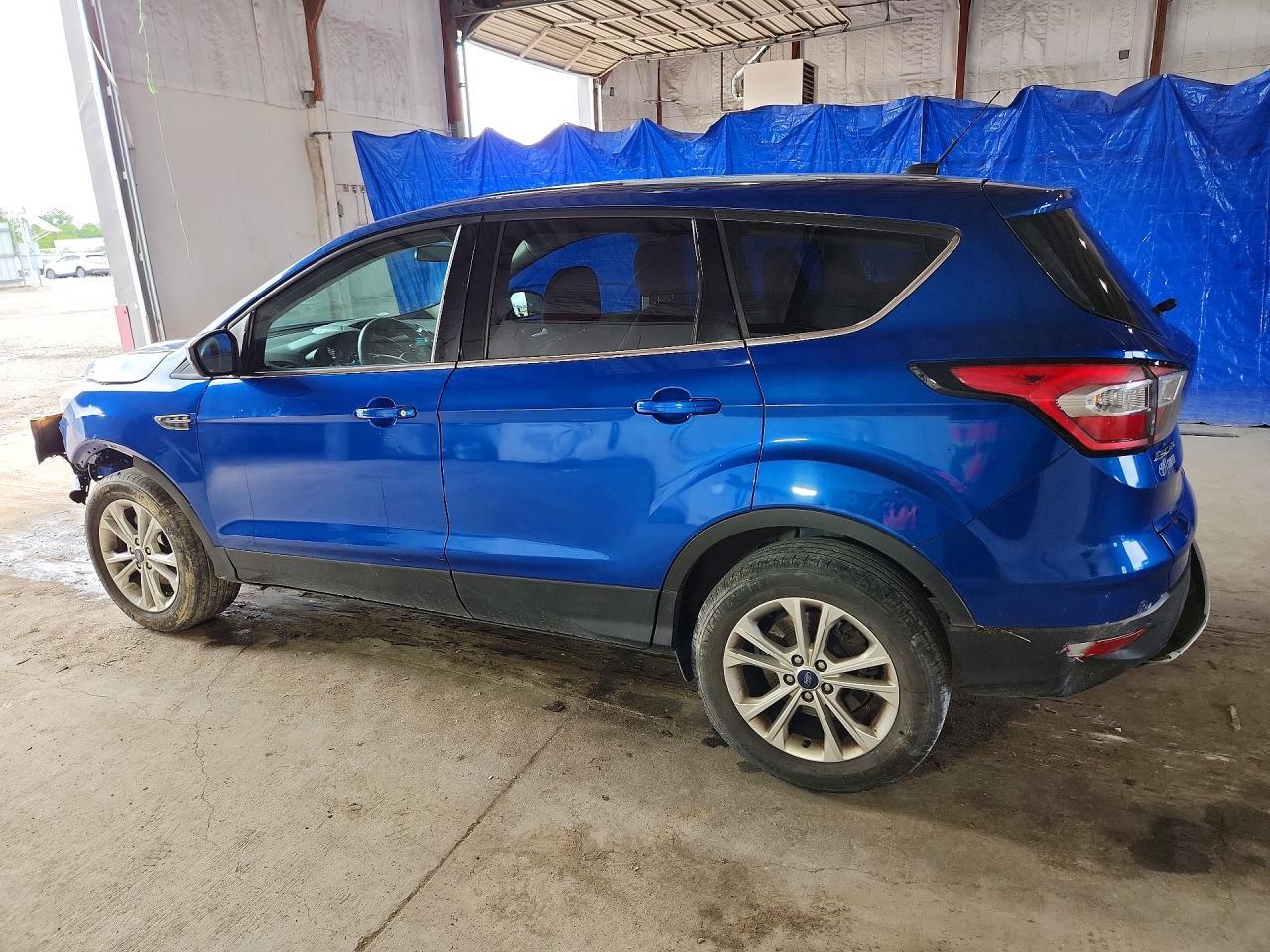 2017 Ford Escape Se - Фото 2