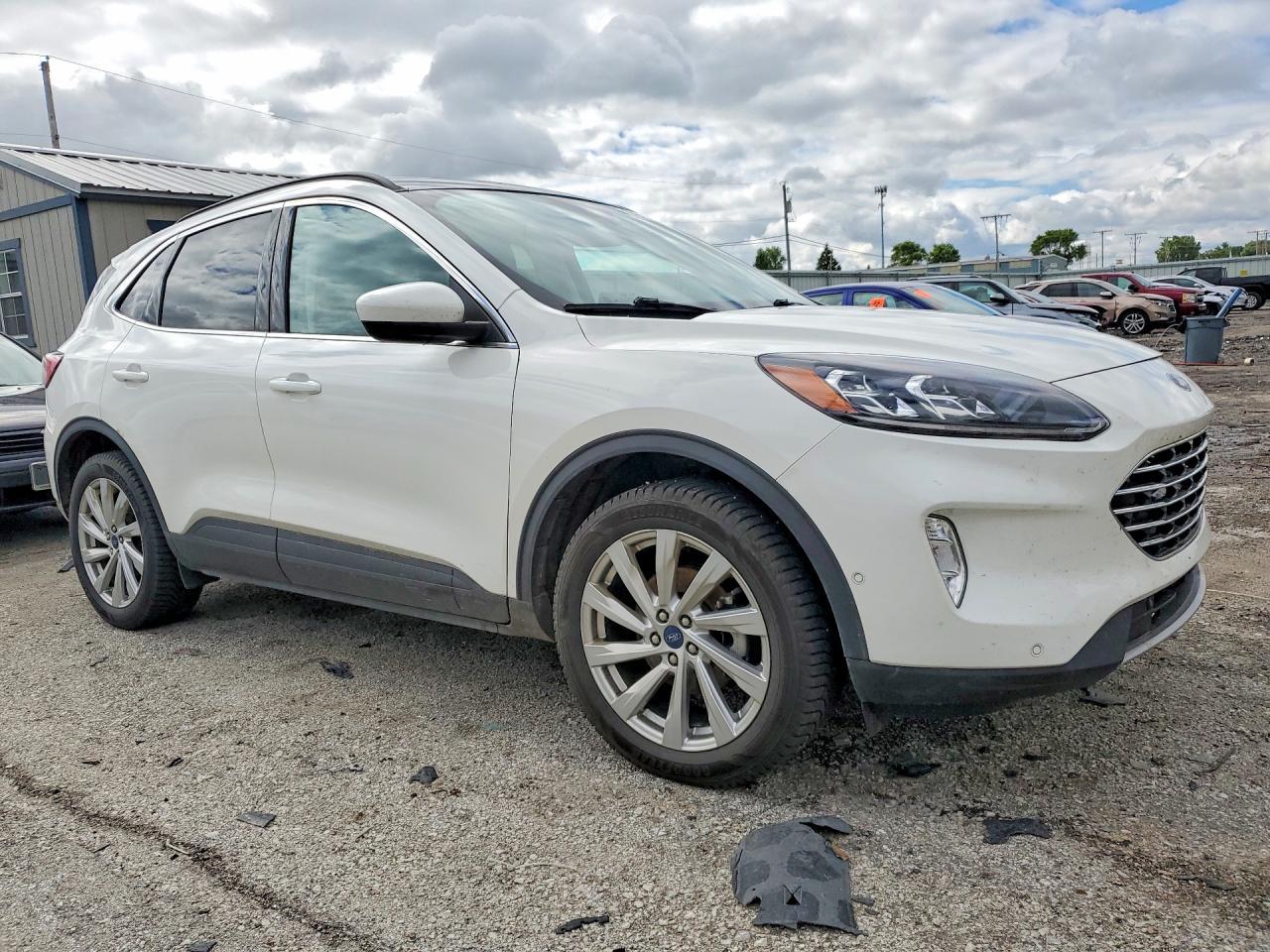 2022 Ford Escape Titanium - Фото 4
