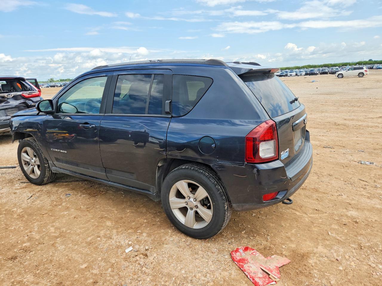 2016 Jeep Compass Sport - Фото 2
