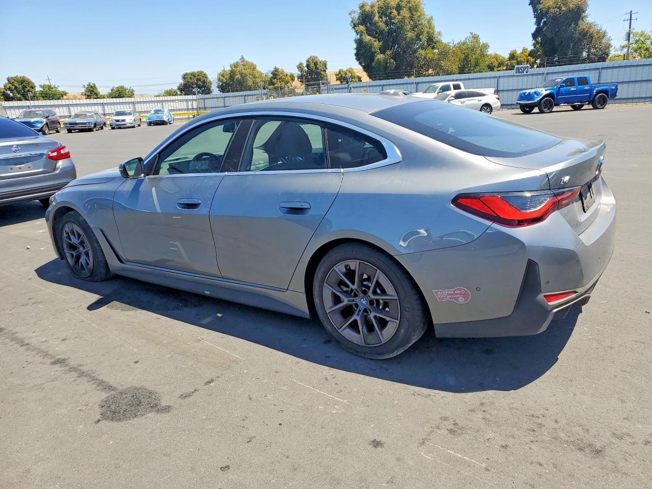 2024 BMW I4 Edrive 35 - Фото 2