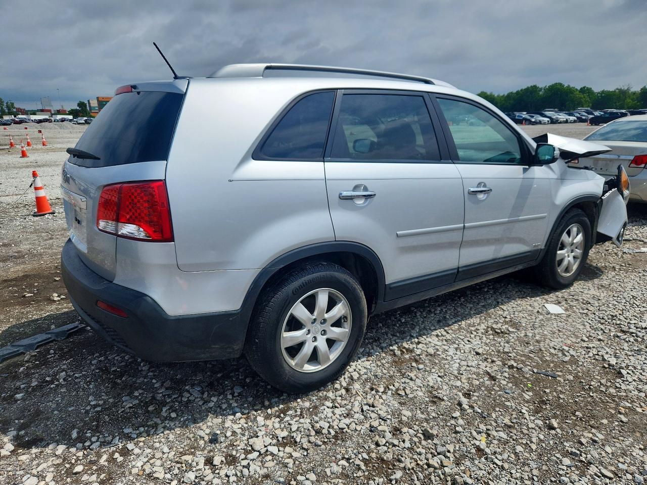 2012 Kia Sorento Lx - Фото 3