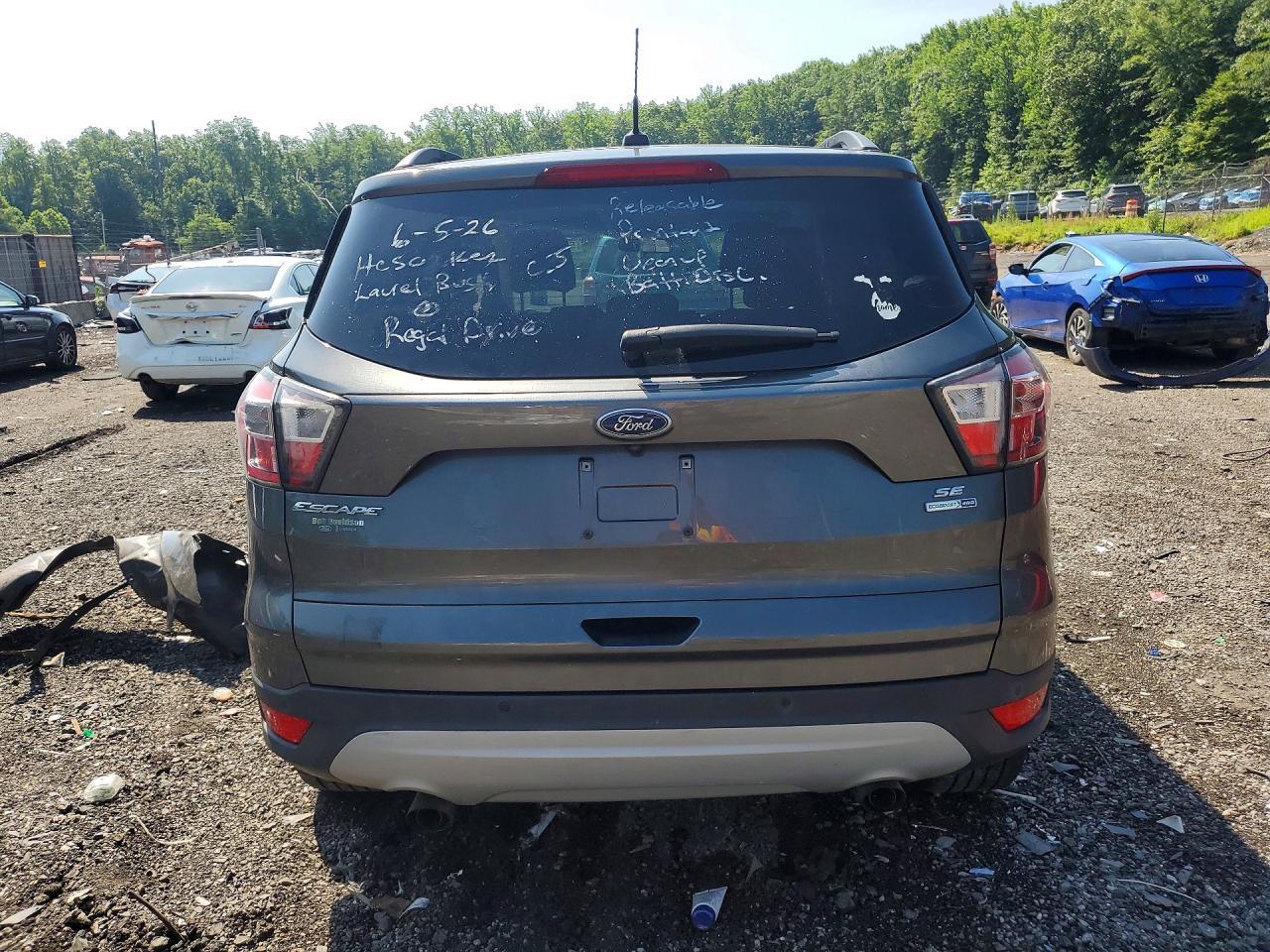 2017 Ford Escape Se - Фото 6