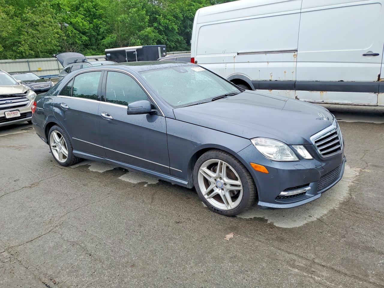 2013 Mercedes-Benz E 350 4Matic - Image 4