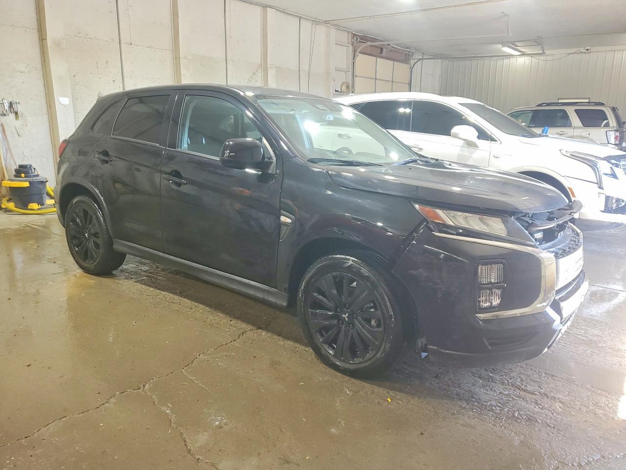 2024 Mitsubishi Outlander Sport S - Фото 4
