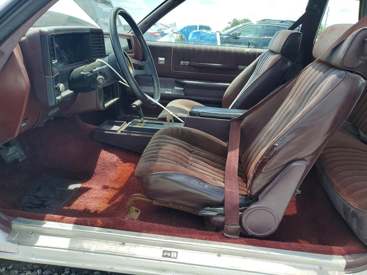 1987 Chevrolet Monte Carlo - Фото 7