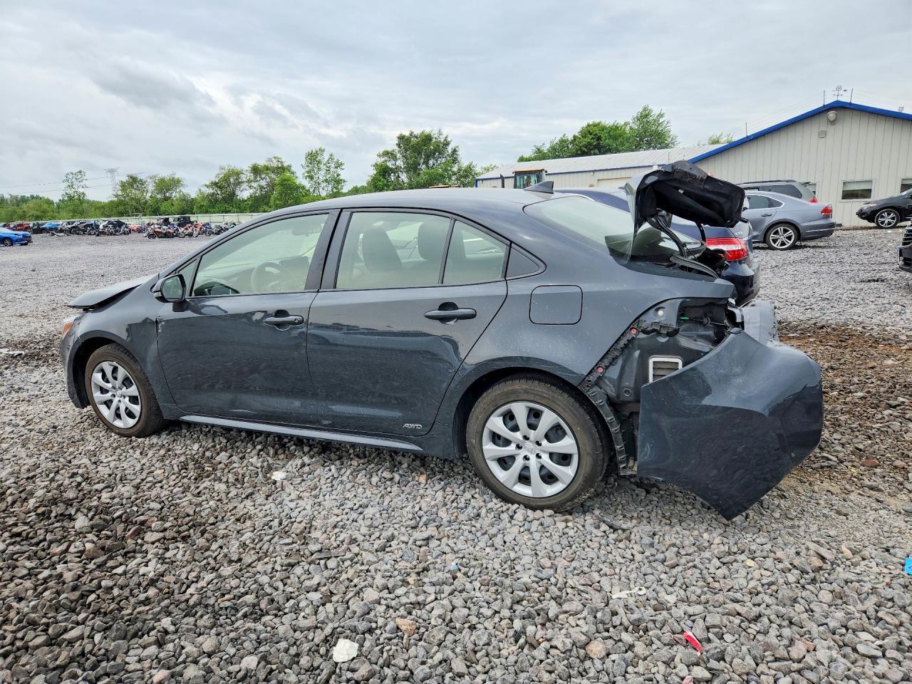 2023 Toyota Corolla Hybrid Le - Image 2