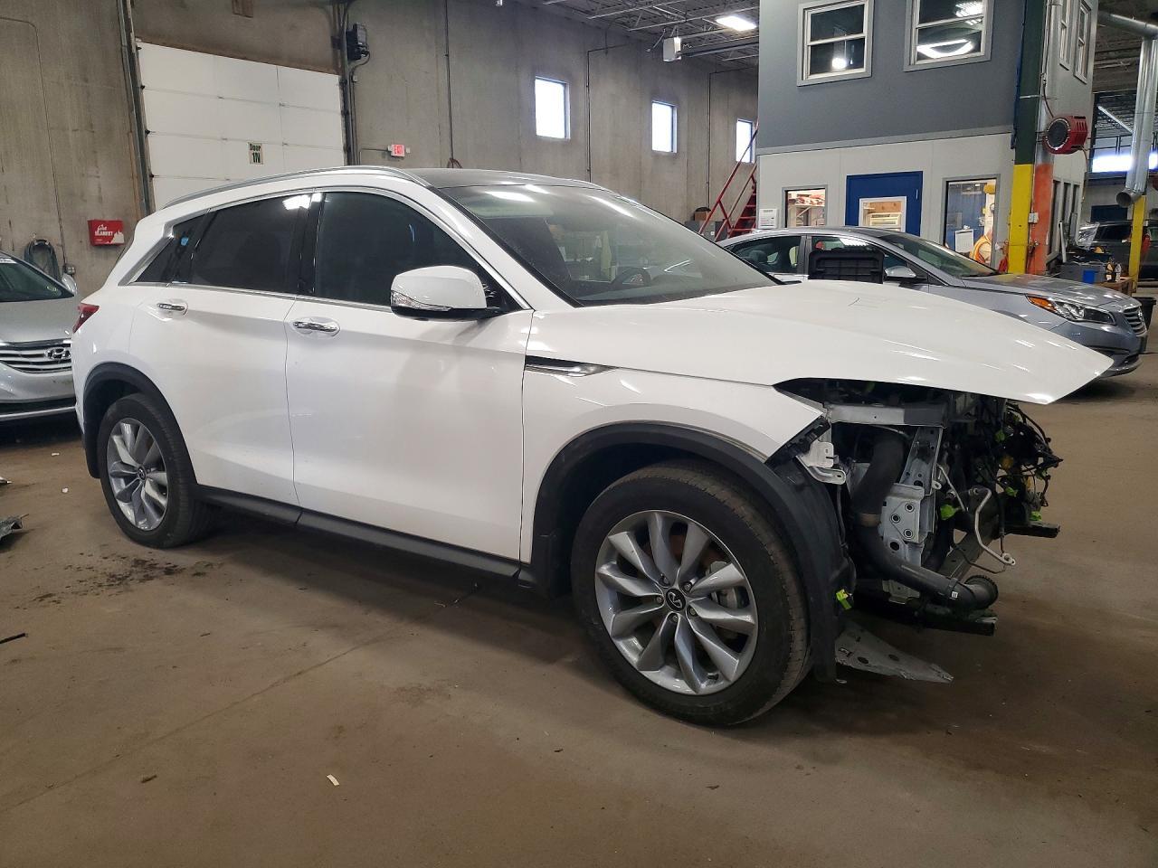 2021 Infiniti Qx50 Essential - Image 4
