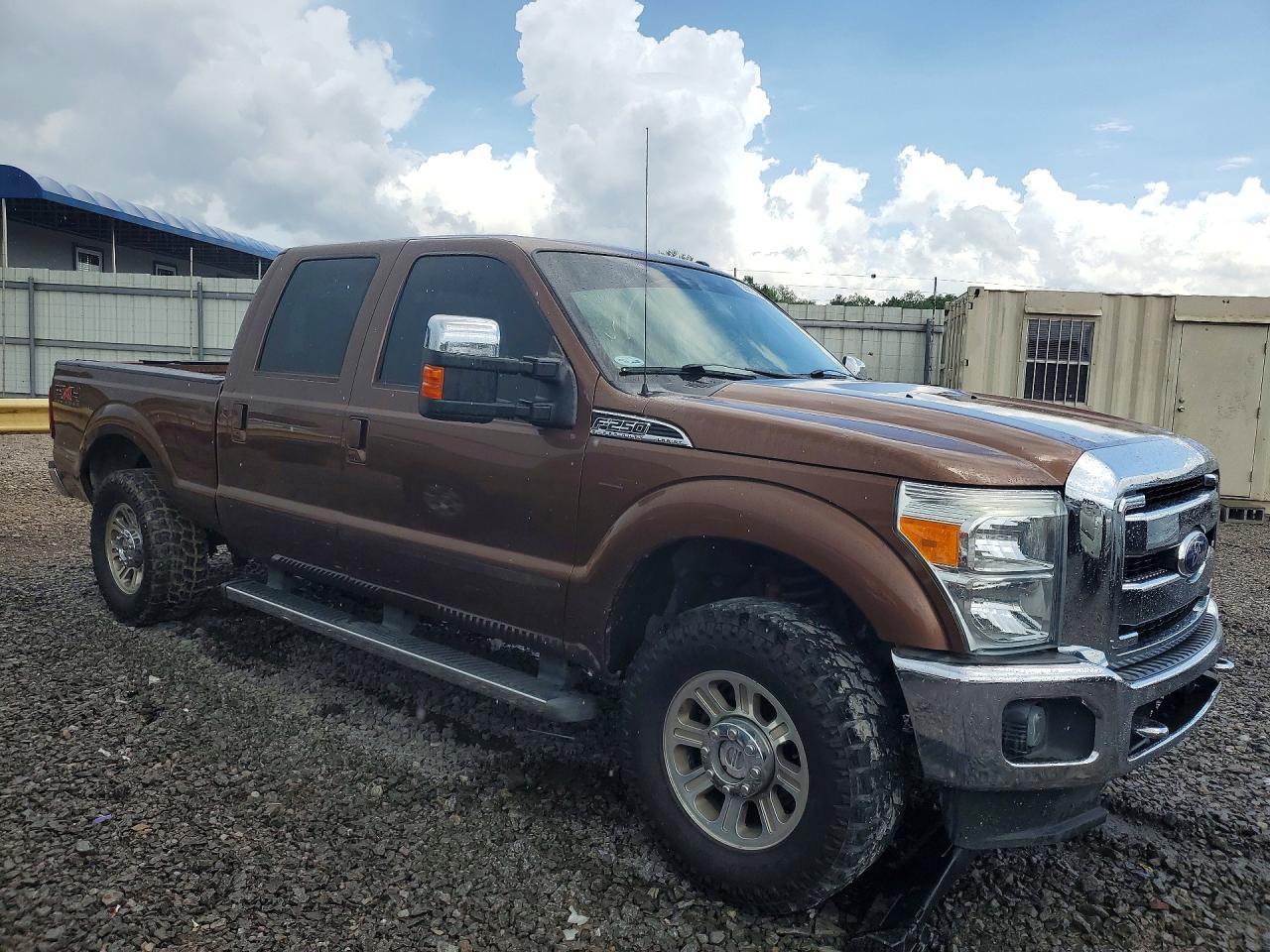 2011 Ford F250 Super Duty - Фото 4