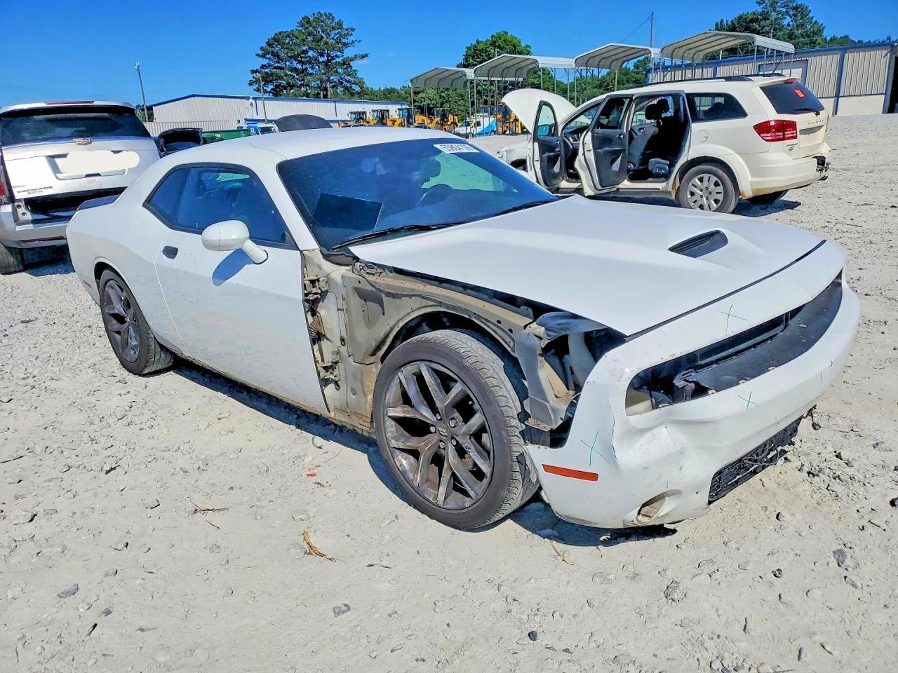 2020 Dodge Challenger R - Image 4