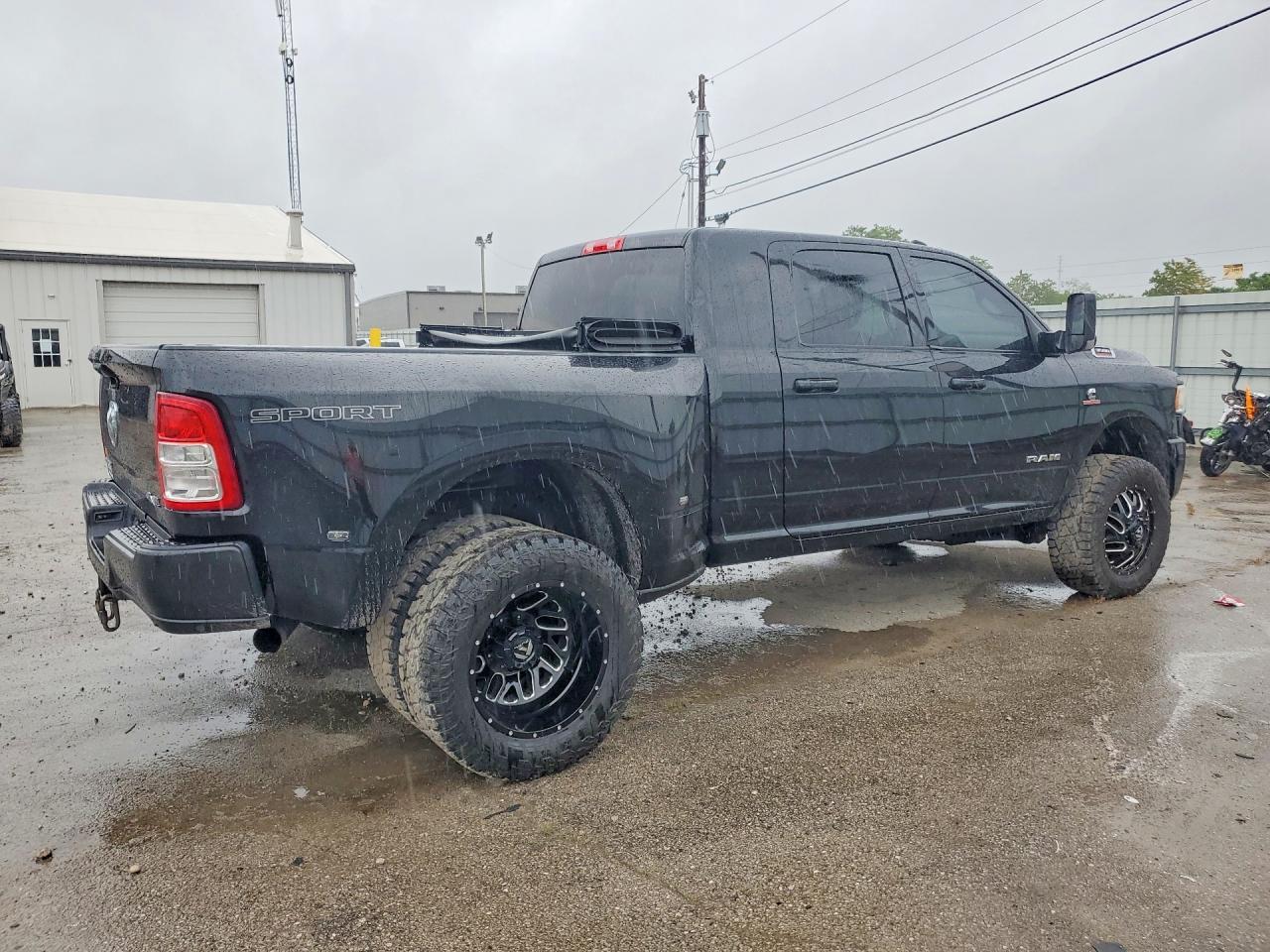 2020 Ram 3500 Big Horn - Фото 3