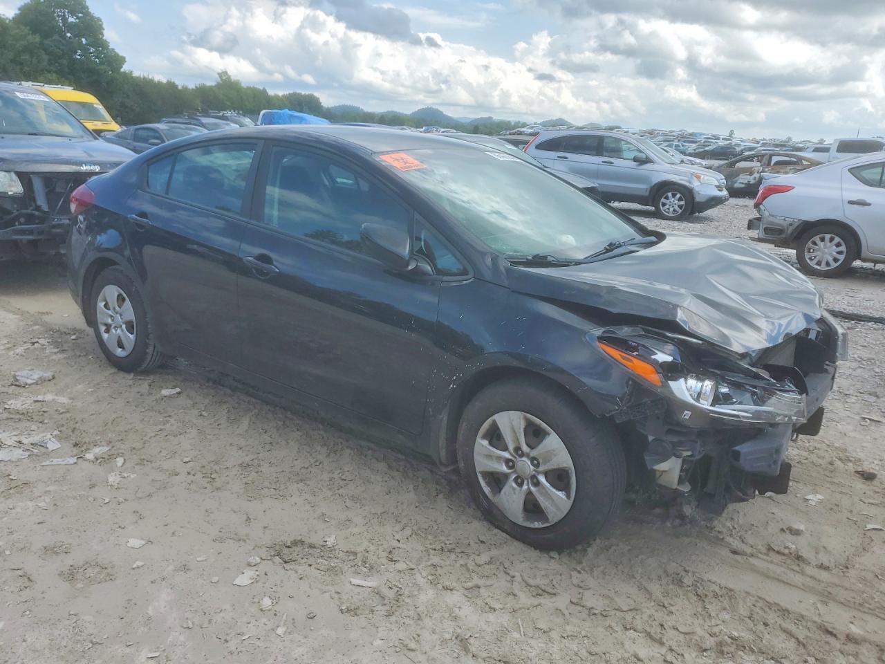 2017 Kia Forte Lx - Фото 4