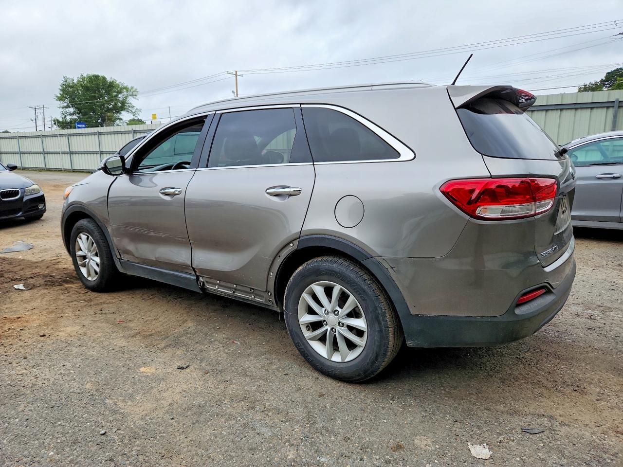 2016 Kia Sorento Lx V6 - Фото 2