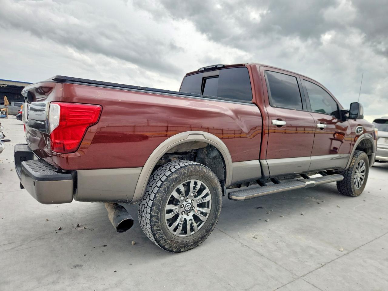 2016 Nissan Titan Xd - Image 3