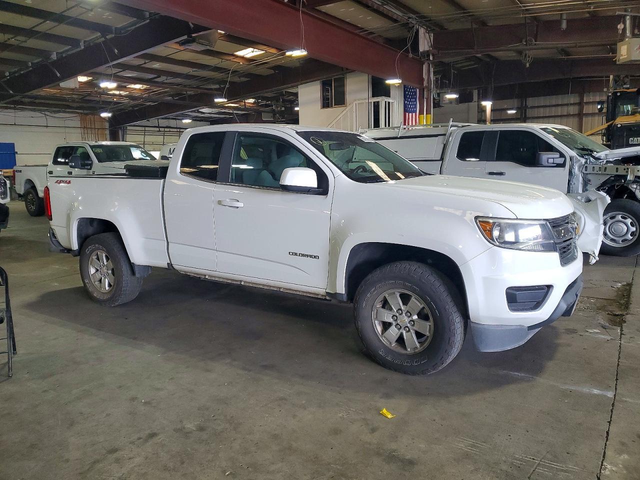 2019 Chevrolet Colorado - Image 4
